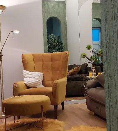 Apartment M *