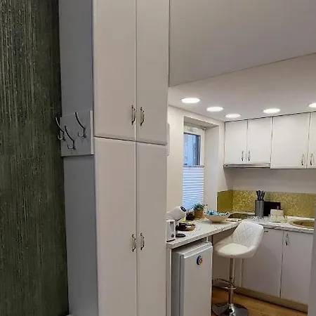M Apartment *